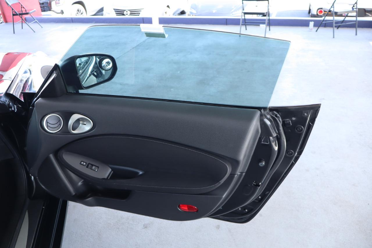 Nissan 370Z 2dr Cpe Manual 2014