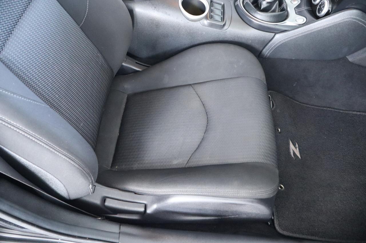 Nissan 370Z 2dr Cpe Manual 2014