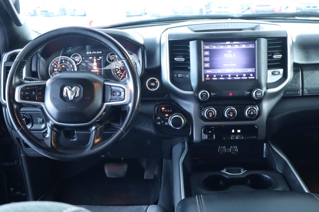 RAM 1500 Big Horn 4x4 Crew Cab 6'4" Box 2020