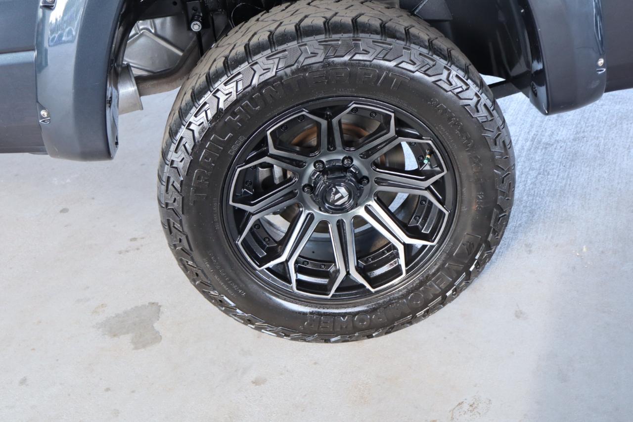 RAM 1500 Big Horn 4x4 Crew Cab 6'4" Box 2020