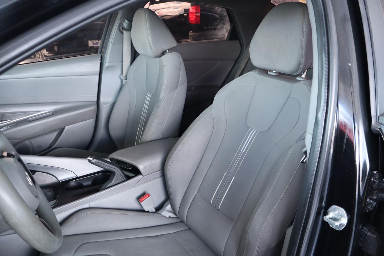 Hyundai Elantra SEL IVT 2024