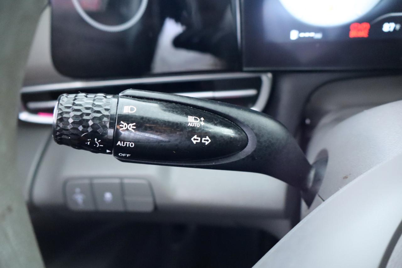 Hyundai Elantra SEL IVT 2024