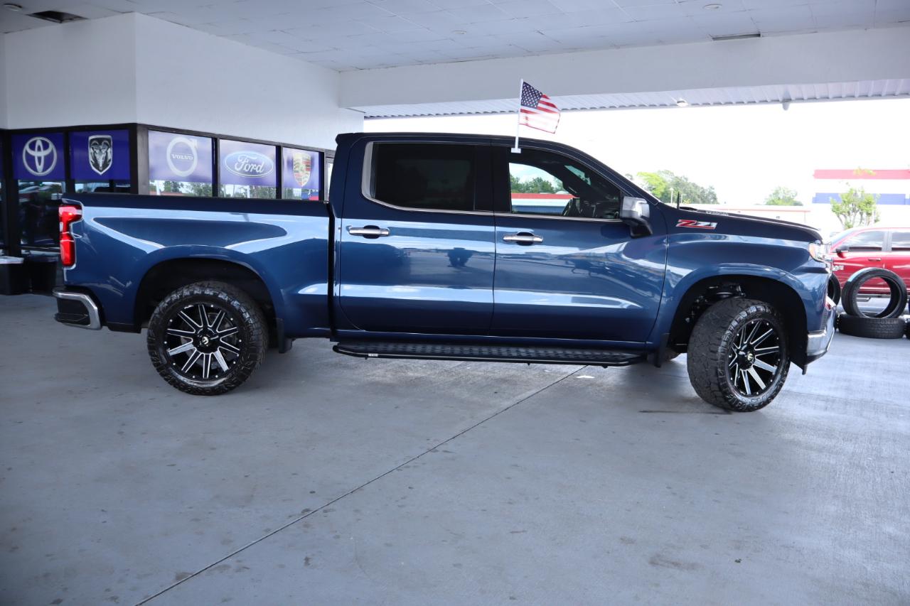 Chevrolet Silverado 1500 4WD Crew Cab 147" LTZ 2021