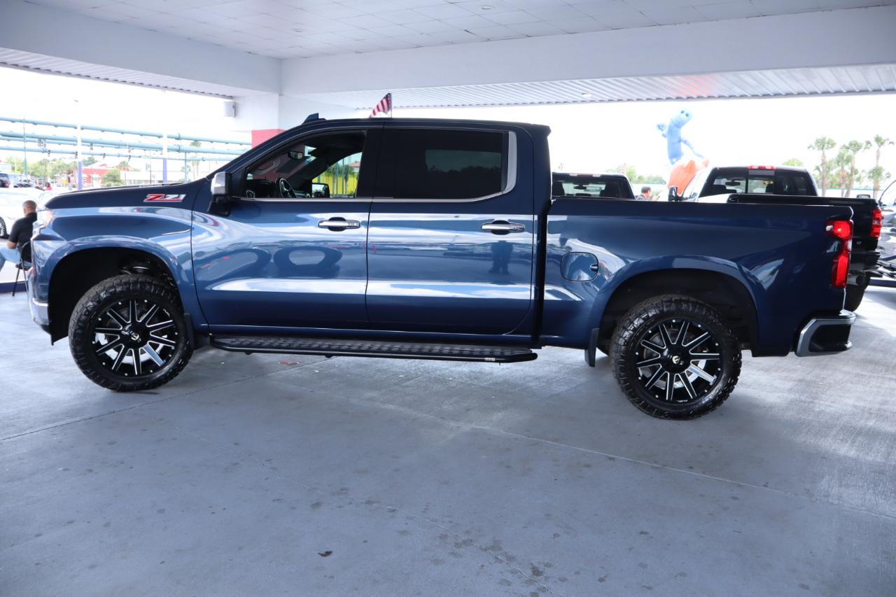 Chevrolet Silverado 1500 4WD Crew Cab 147" LTZ 2021