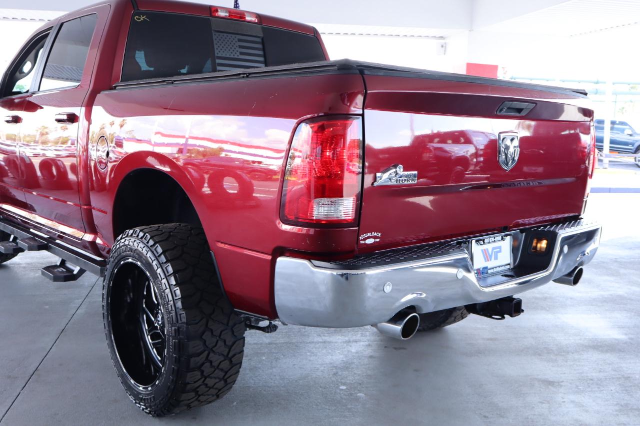 RAM 1500 Classic Big Horn 4x2 Crew Cab 5'7" Box 2019