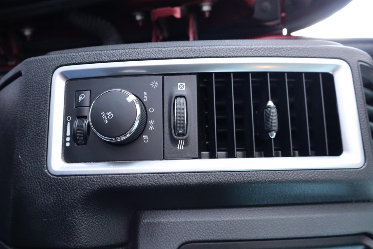 RAM 1500 Classic Big Horn 4x2 Crew Cab 5'7" Box 2019