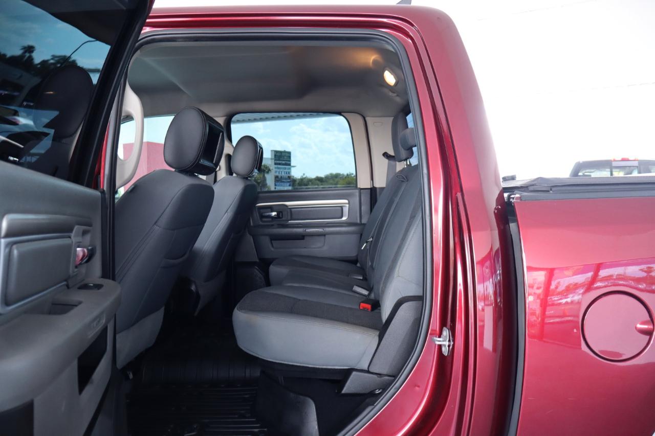 RAM 1500 Classic Big Horn 4x2 Crew Cab 5'7" Box 2019