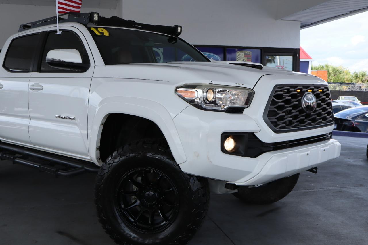 Toyota Tacoma 4WD TRD Off Road Double Cab 5' Bed V6 MT (Natl) 2019