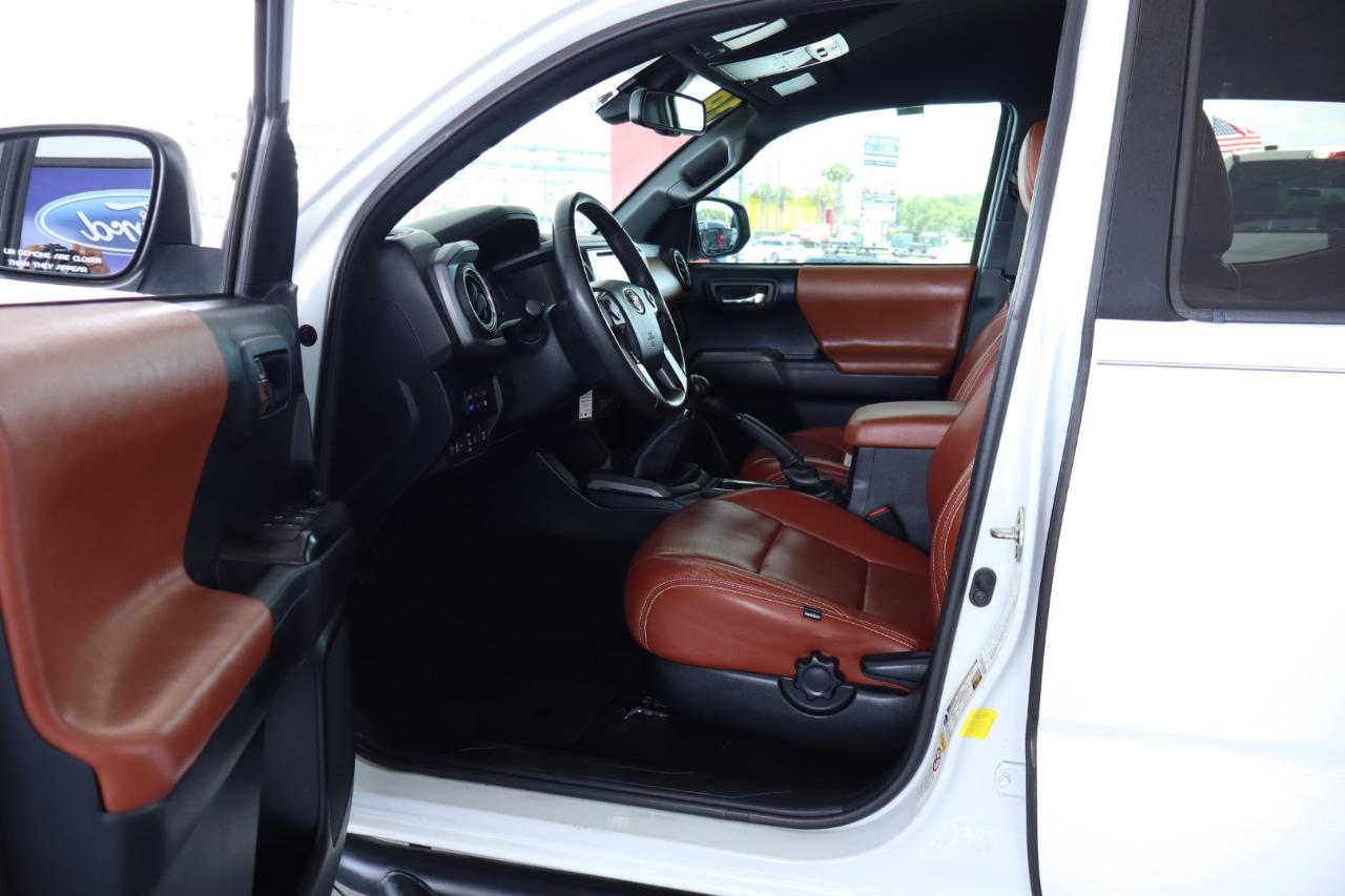 Toyota Tacoma 4WD TRD Off Road Double Cab 5' Bed V6 MT (Natl) 2019