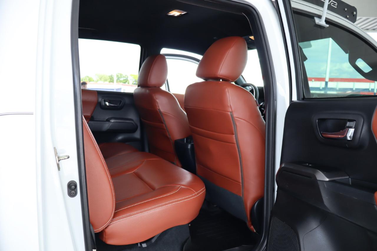 Toyota Tacoma 4WD TRD Off Road Double Cab 5' Bed V6 MT (Natl) 2019