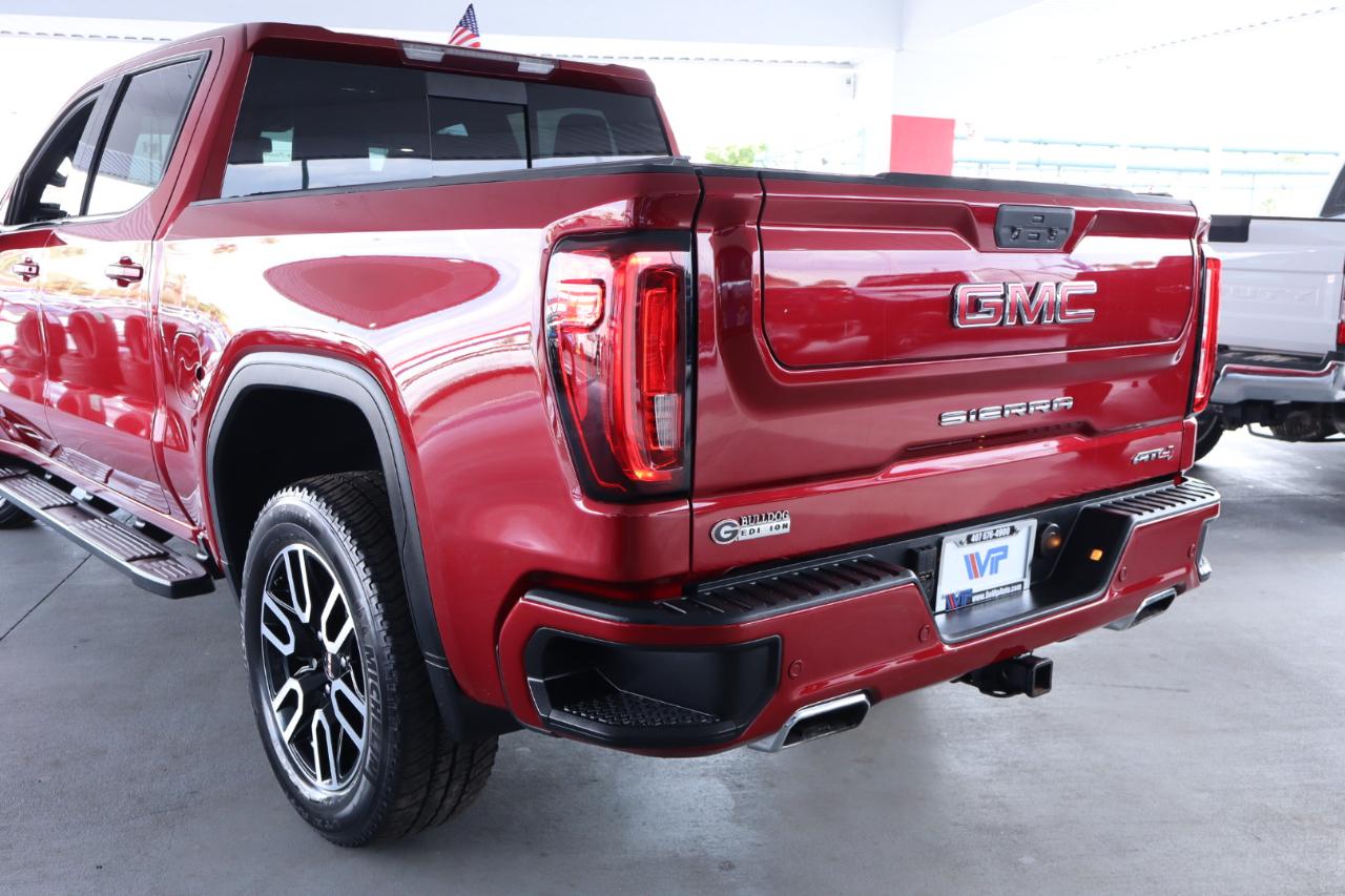 GMC Sierra 1500 4WD Crew Cab 147" AT4 2019