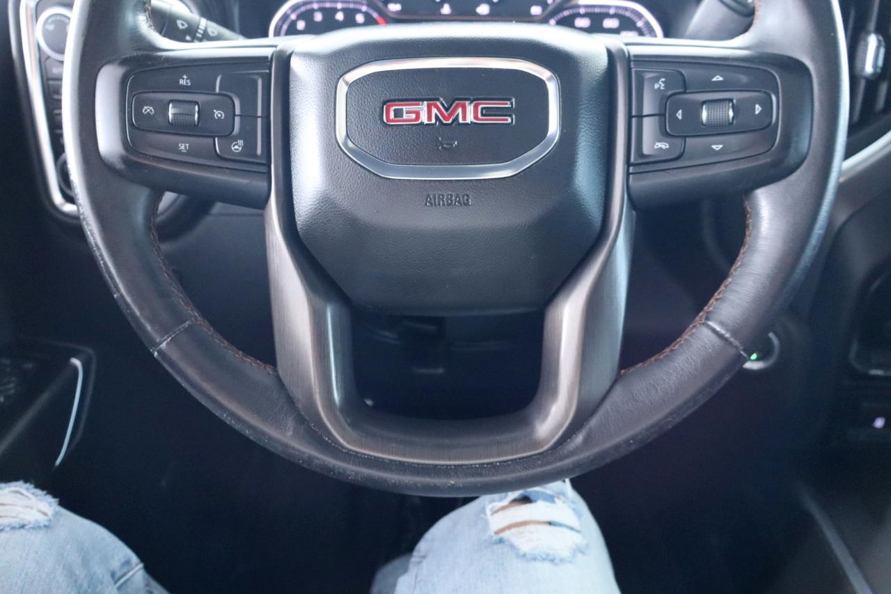 GMC Sierra 1500 4WD Crew Cab 147" AT4 2019