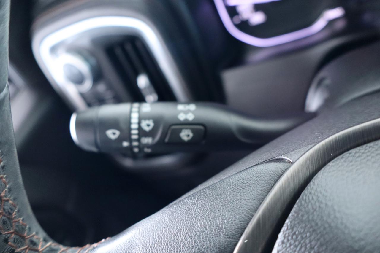 GMC Sierra 1500 4WD Crew Cab 147" AT4 2019