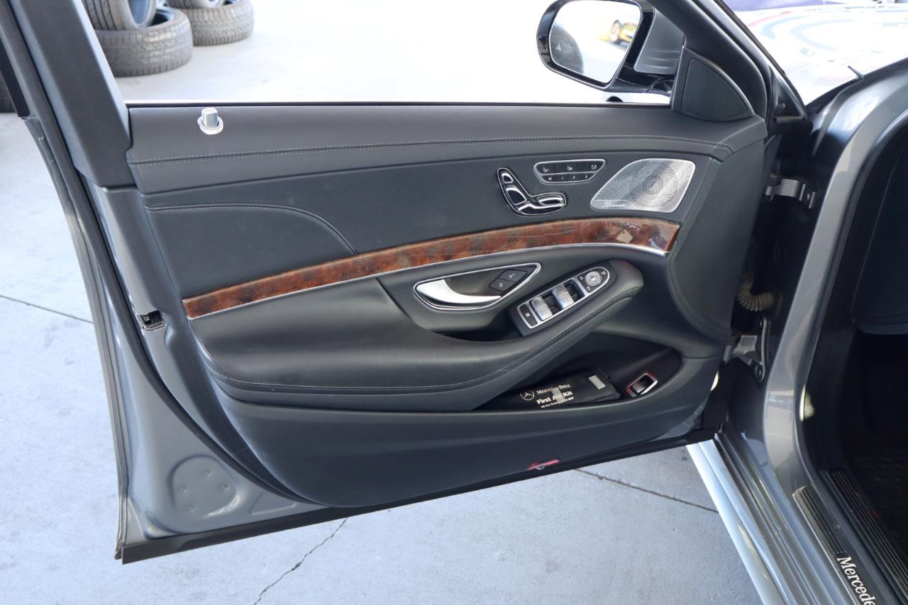 Mercedes-Benz S-Class 4dr Sdn S 550 4MATIC 2015