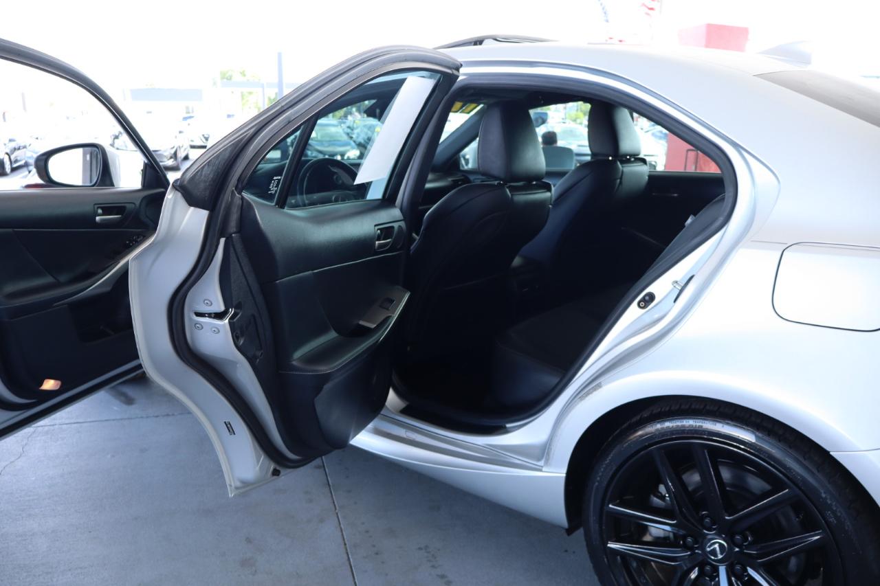 Lexus IS IS 350 RWD 2017