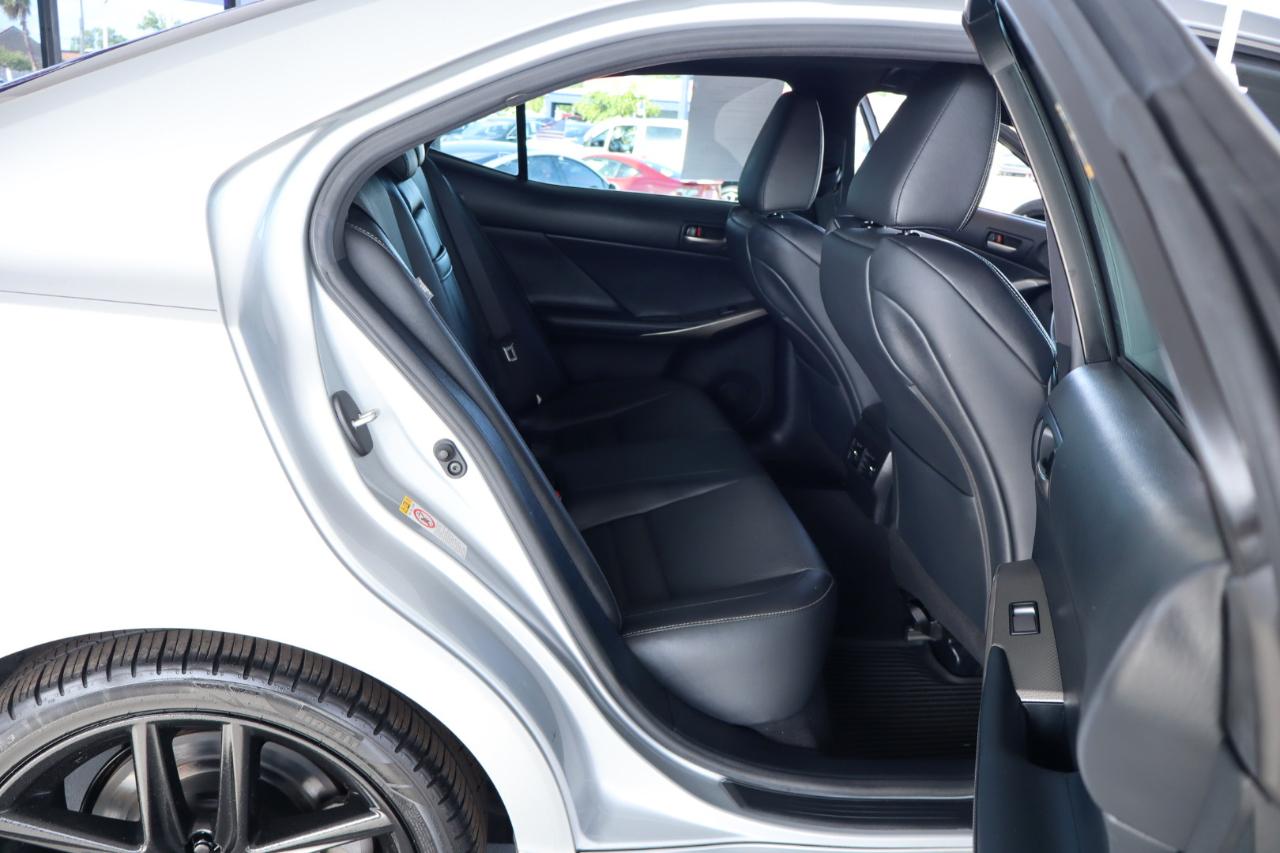 Lexus IS IS 350 RWD 2017