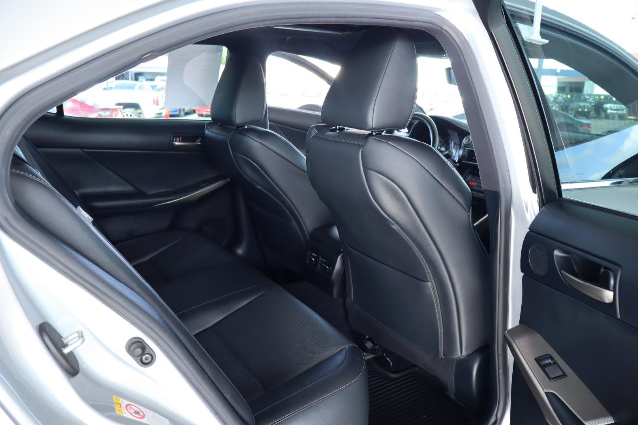 Lexus IS IS 350 RWD 2017