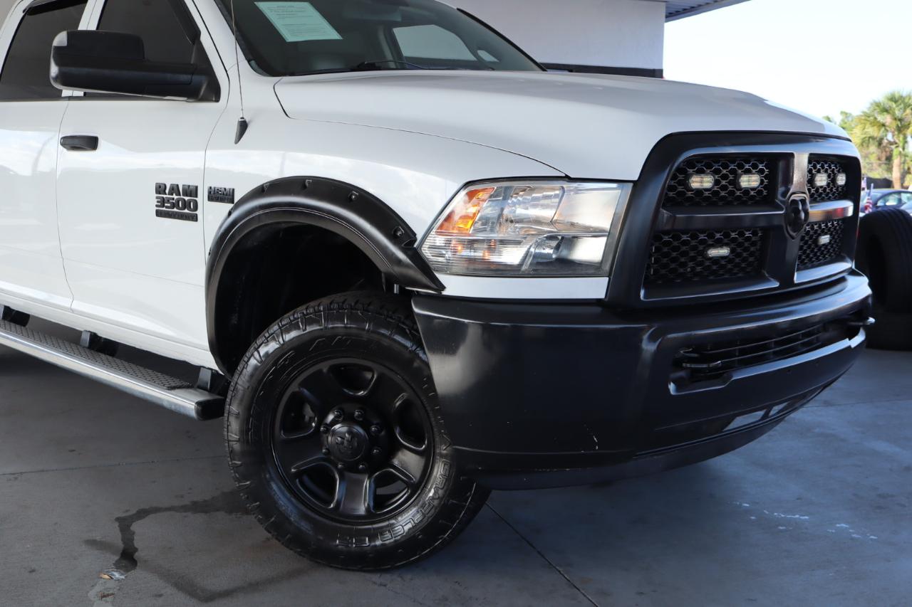 RAM 3500 4WD Crew Cab 149" Tradesman 2015