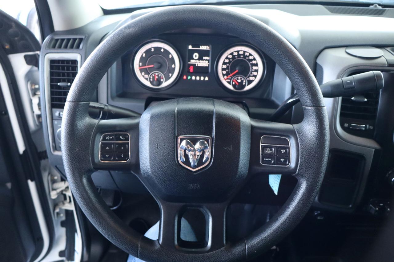 RAM 3500 4WD Crew Cab 149" Tradesman 2015