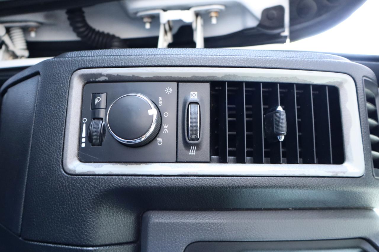 RAM 3500 4WD Crew Cab 149" Tradesman 2015