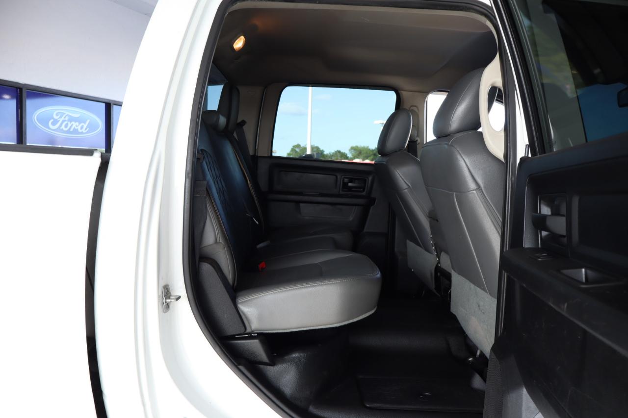 RAM 3500 4WD Crew Cab 149" Tradesman 2015