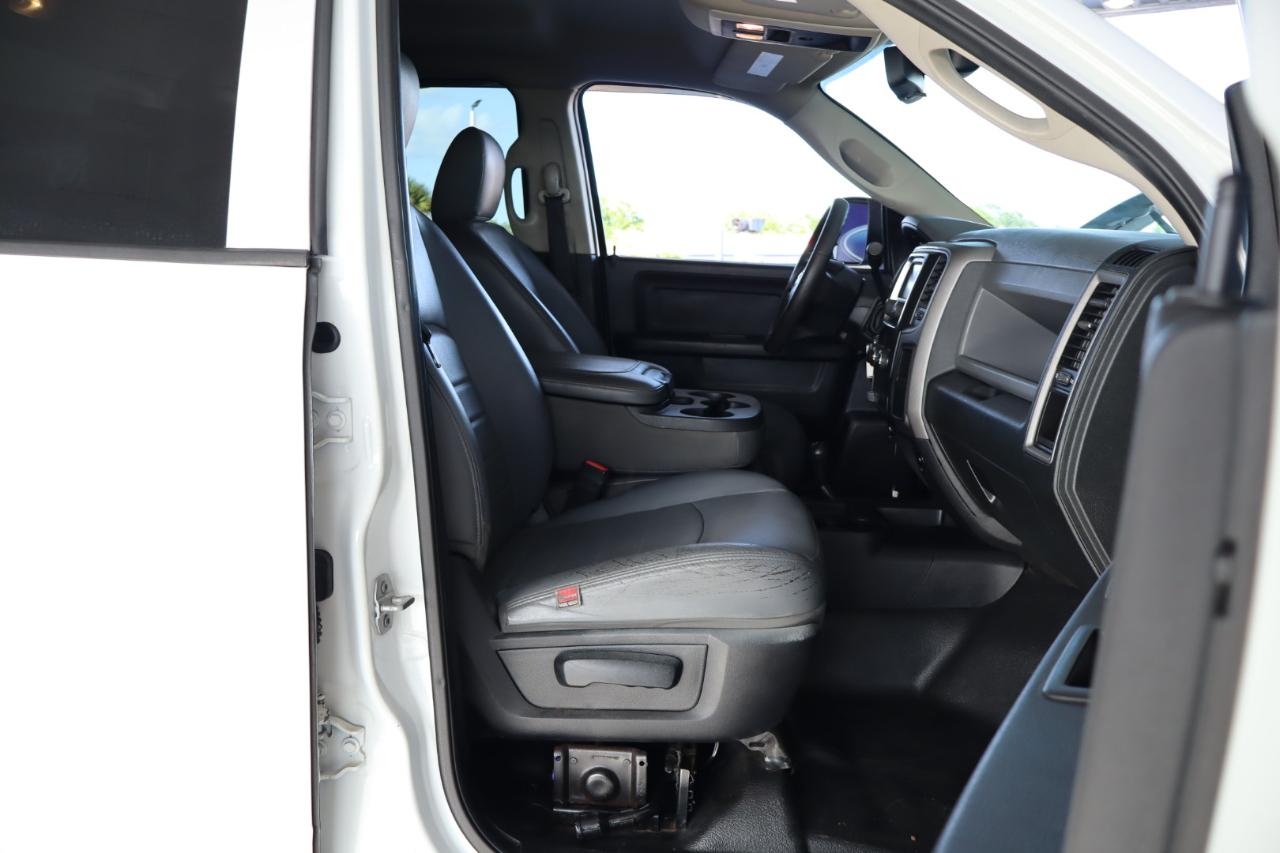 RAM 3500 4WD Crew Cab 149" Tradesman 2015