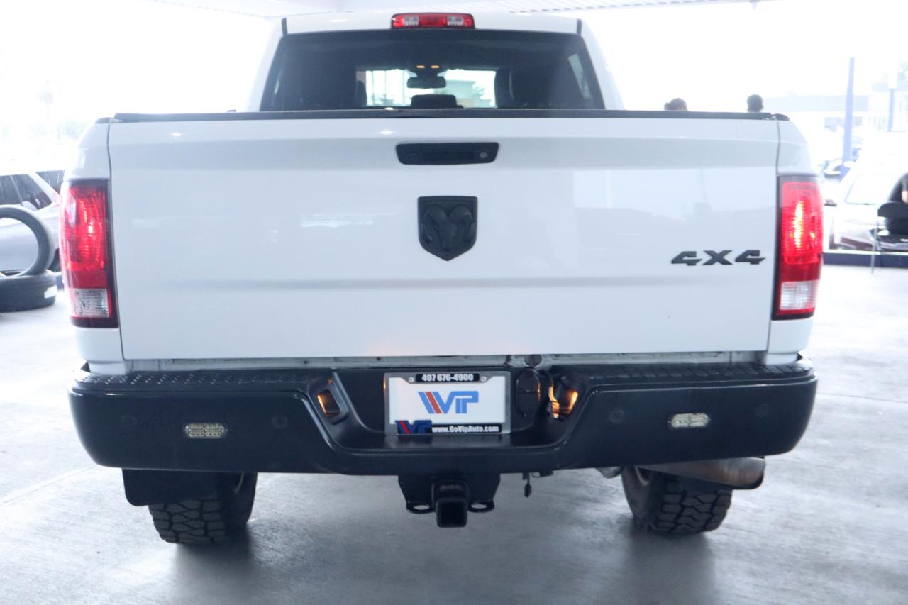 RAM 3500 4WD Crew Cab 149" Tradesman 2015