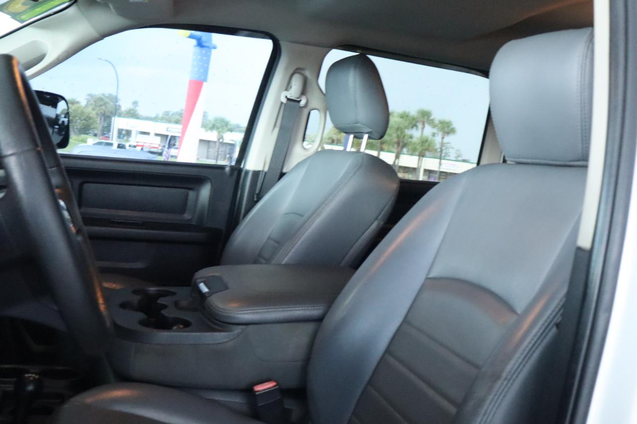 RAM 3500 4WD Crew Cab 149" Tradesman 2015