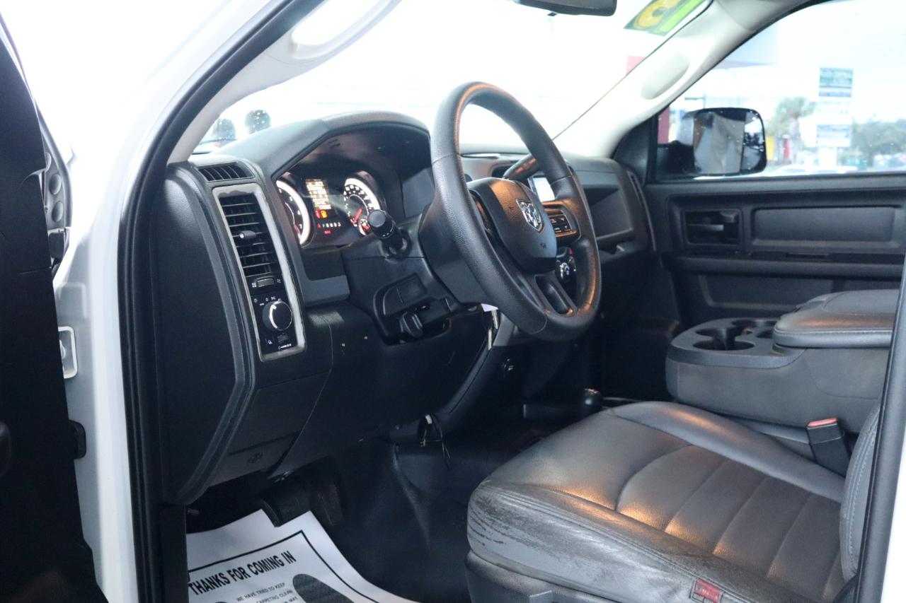 RAM 3500 4WD Crew Cab 149" Tradesman 2015