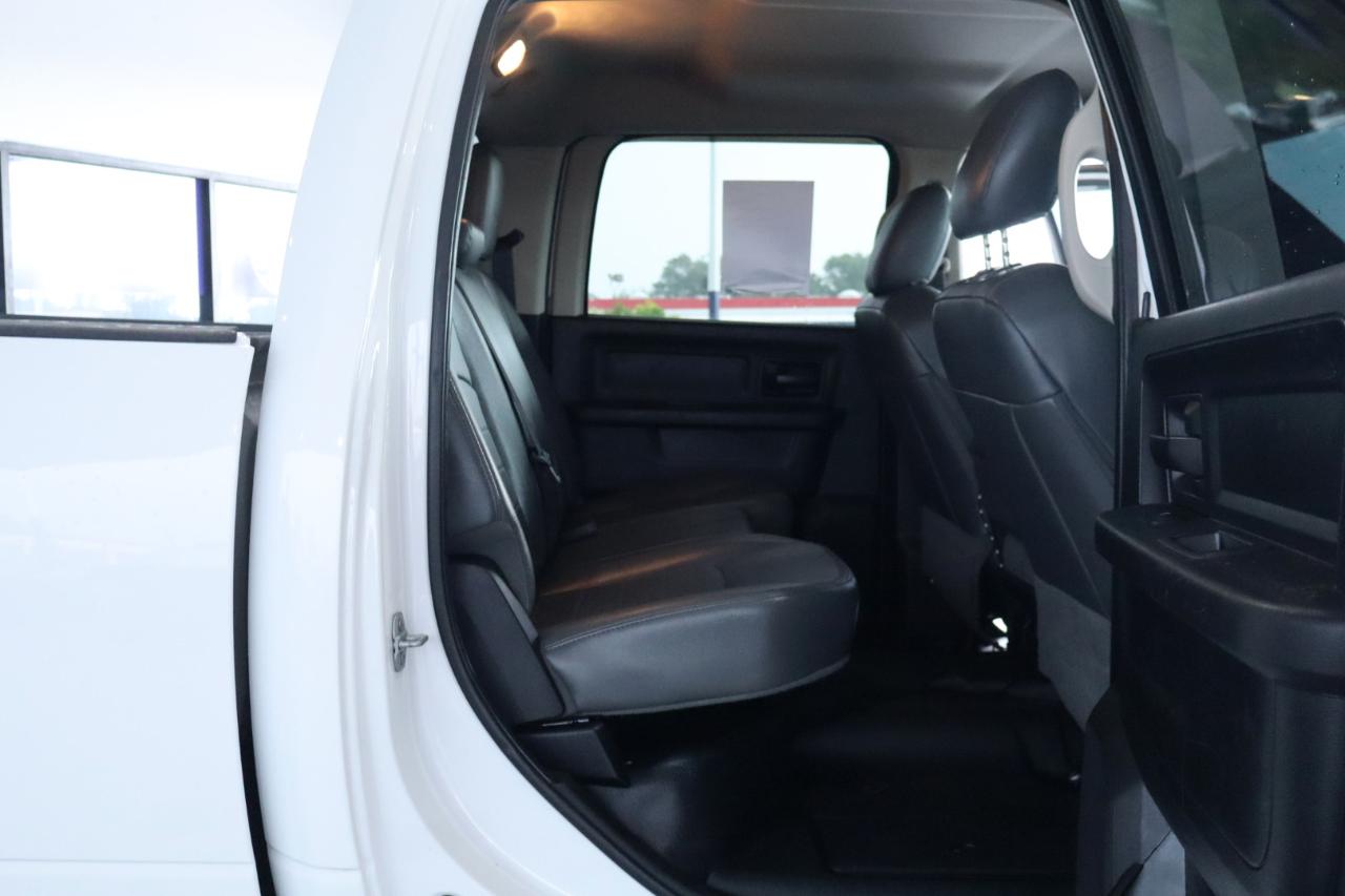 RAM 3500 4WD Crew Cab 149" Tradesman 2015