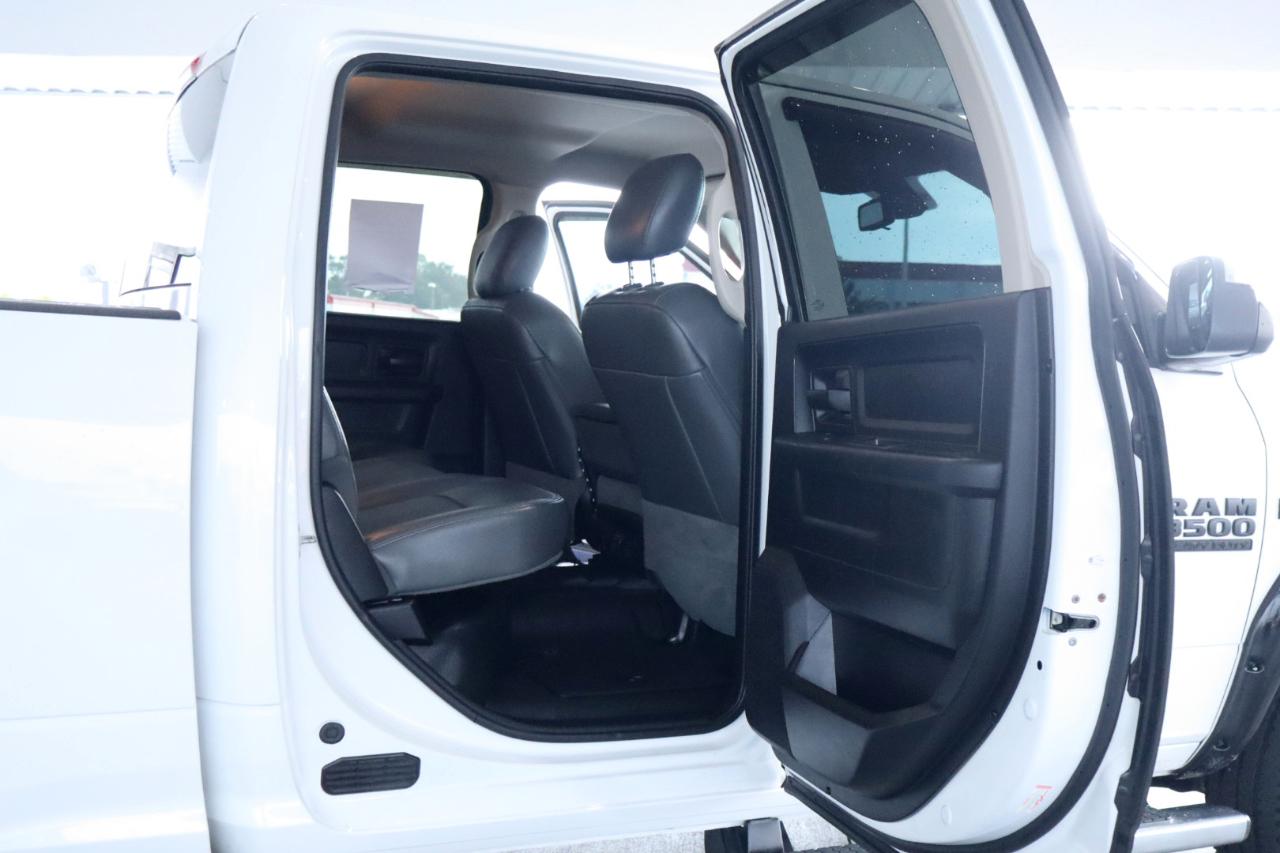 RAM 3500 4WD Crew Cab 149" Tradesman 2015