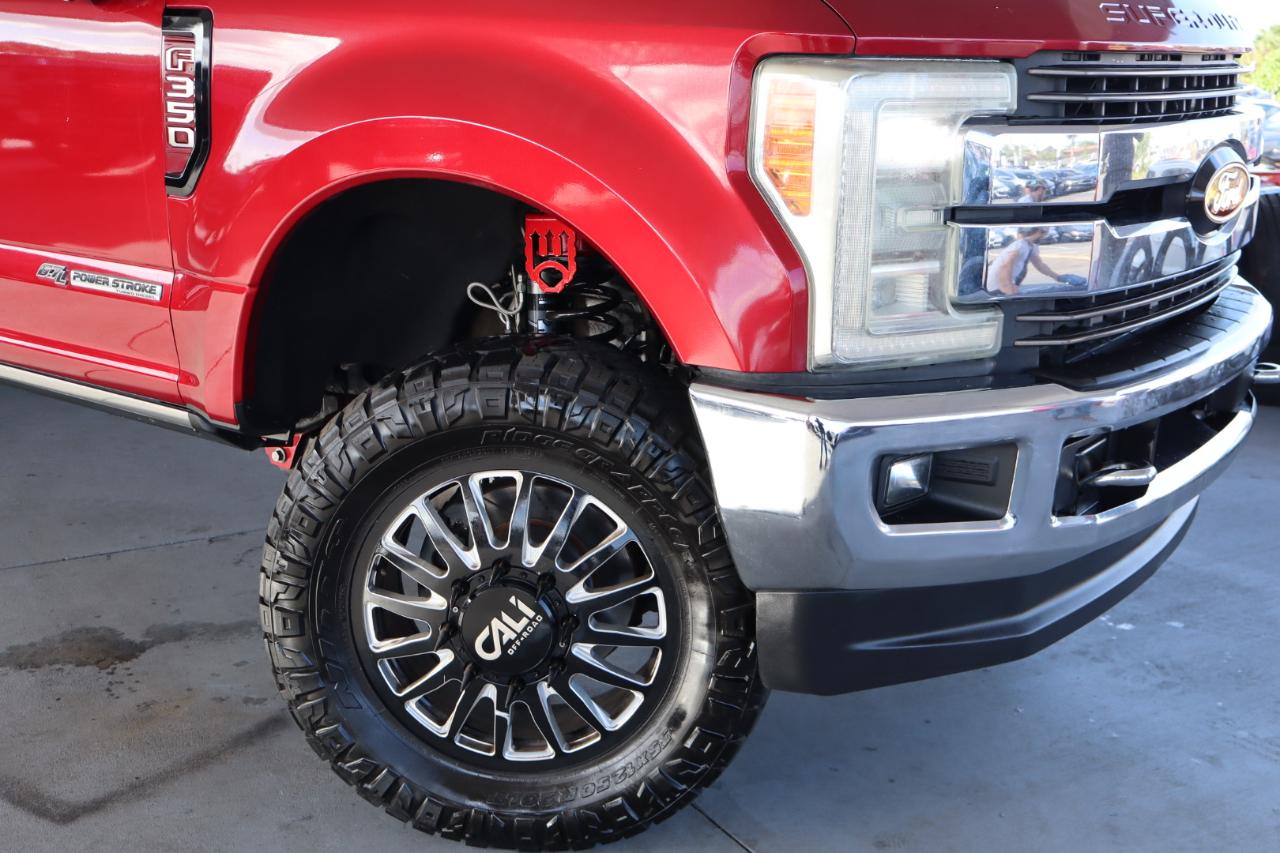 Ford Super Duty F-350 DRW King Ranch 4WD Crew Cab 8' Box 2017