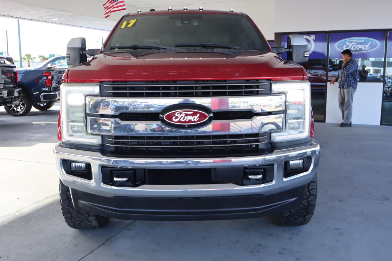 Ford Super Duty F-350 DRW King Ranch 4WD Crew Cab 8' Box 2017