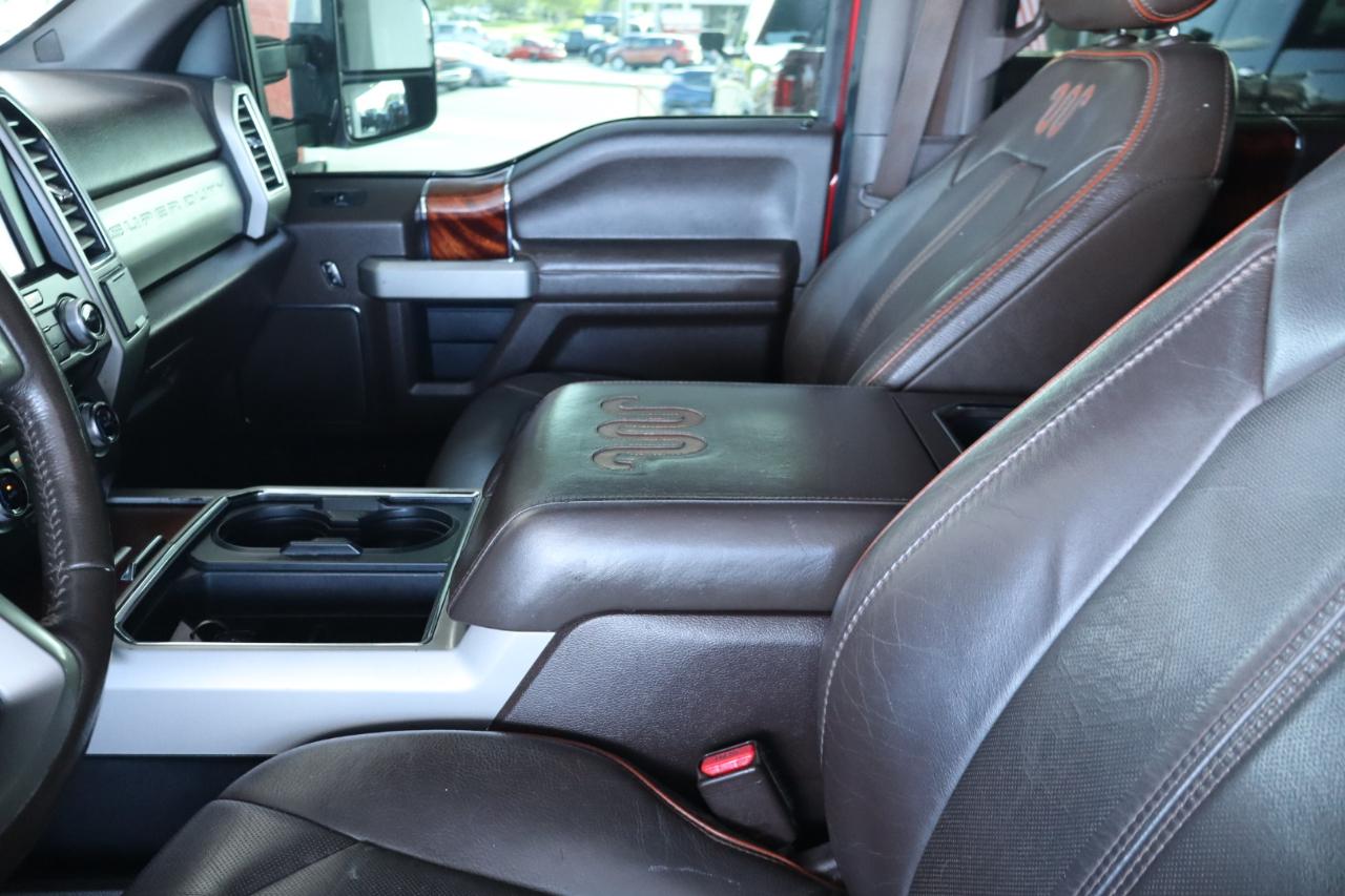 Ford Super Duty F-350 DRW King Ranch 4WD Crew Cab 8' Box 2017