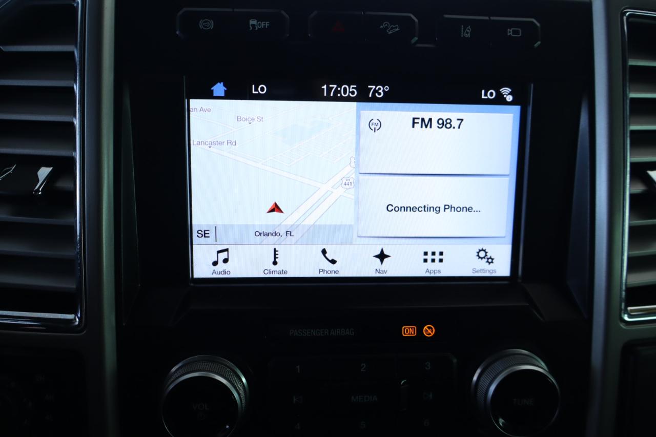 Ford Super Duty F-350 DRW King Ranch 4WD Crew Cab 8' Box 2017