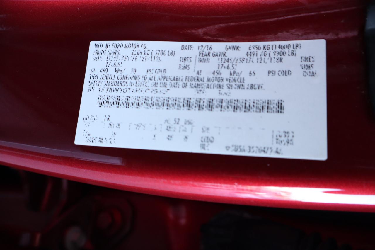 Ford Super Duty F-350 DRW King Ranch 4WD Crew Cab 8' Box 2017