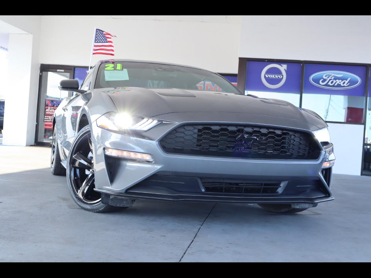 Ford Mustang EcoBoost Fastback 2021