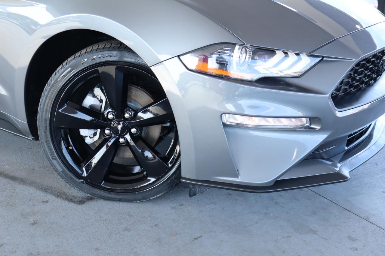 Ford Mustang EcoBoost Fastback 2021