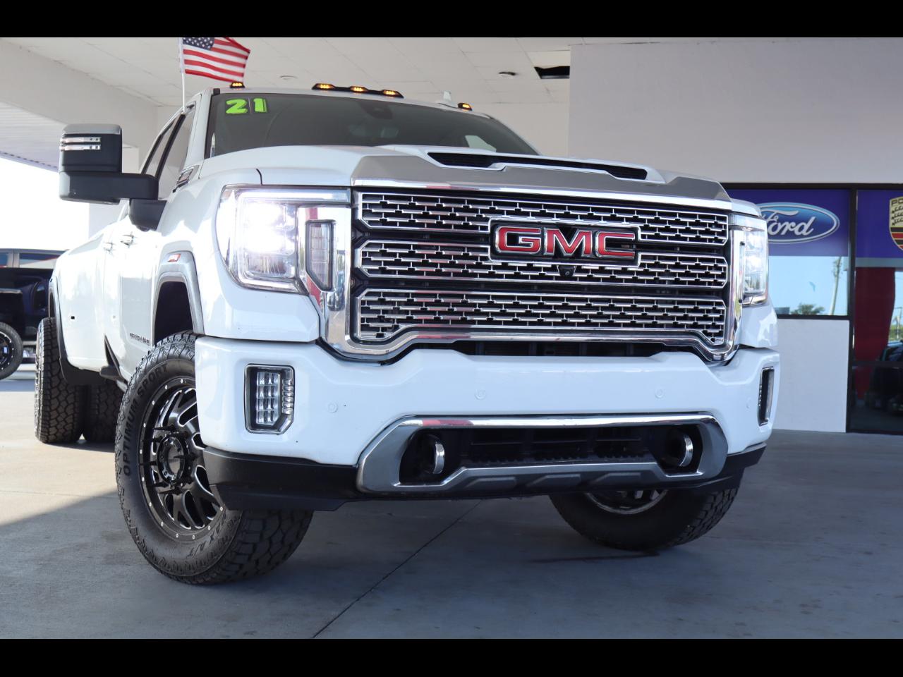 GMC Sierra 3500HD 4WD Crew Cab 172" Denali 2021