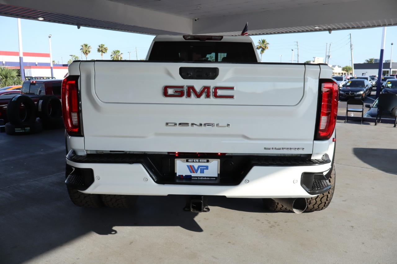 GMC Sierra 3500HD 4WD Crew Cab 172" Denali 2021