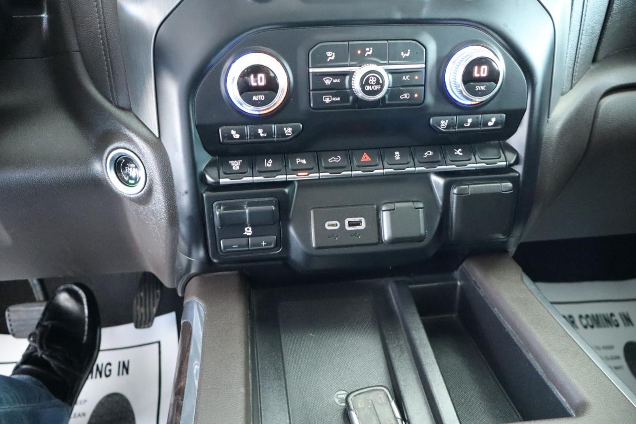 GMC Sierra 3500HD 4WD Crew Cab 172" Denali 2021