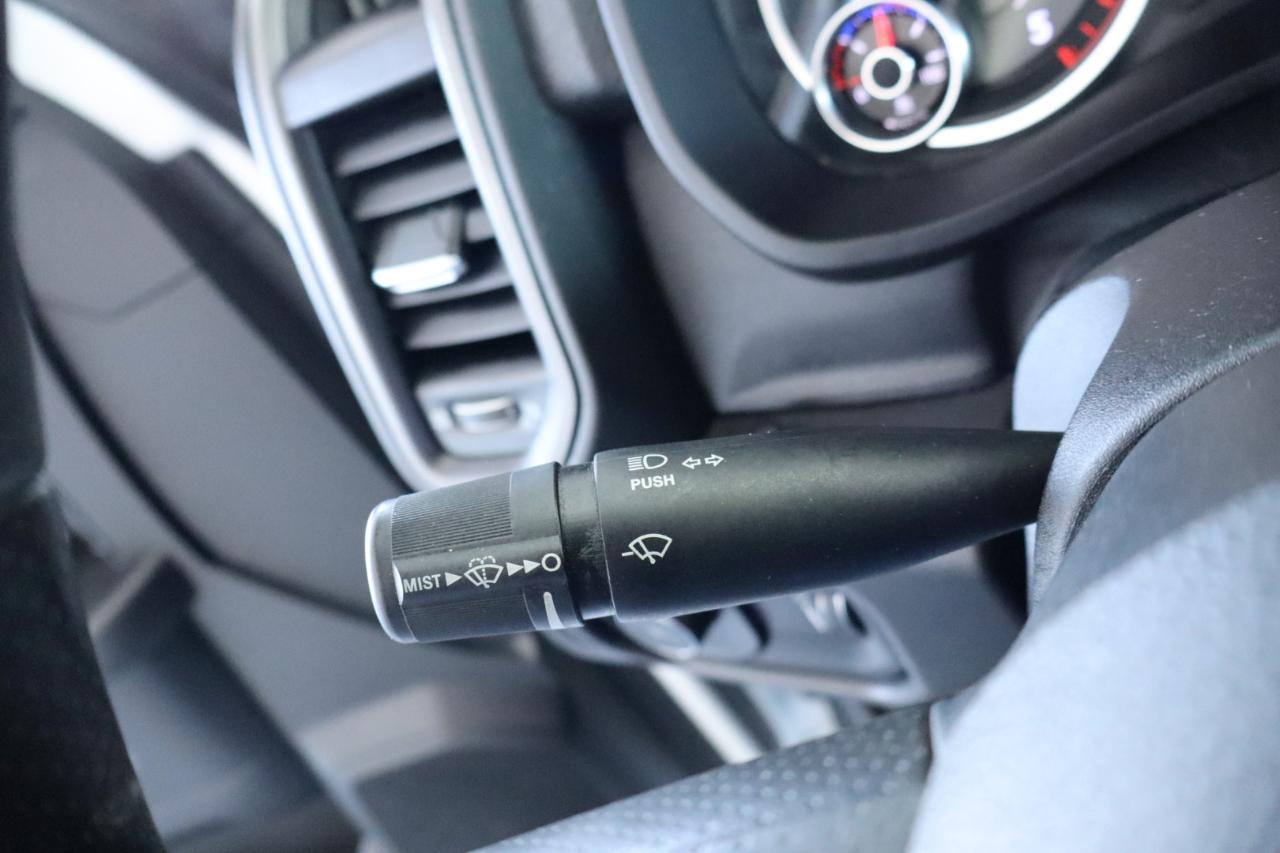 RAM 3500 Tradesman 4x4 Crew Cab 8' Box 2022