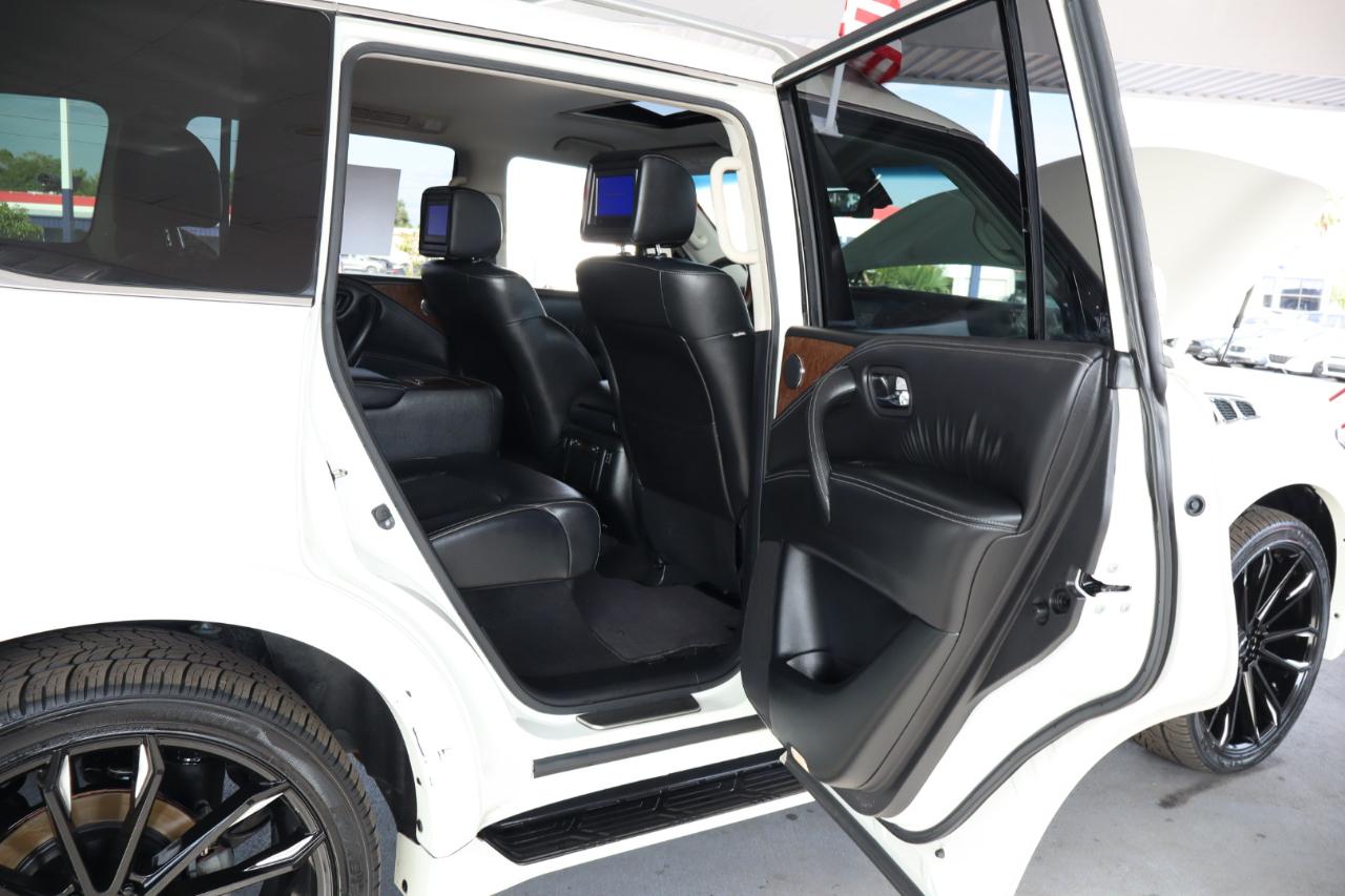 Infiniti QX80 AWD 2017