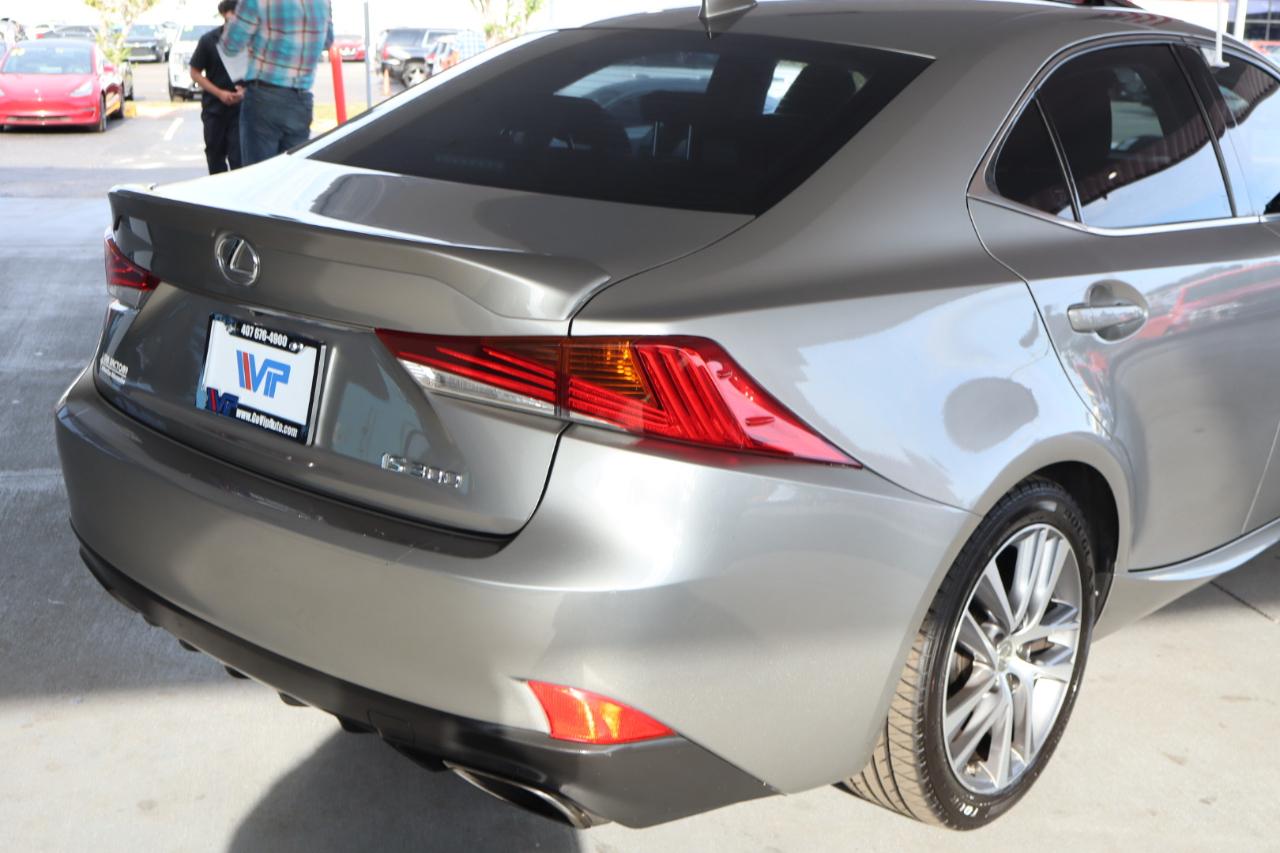 Lexus IS IS 300 RWD 2020
