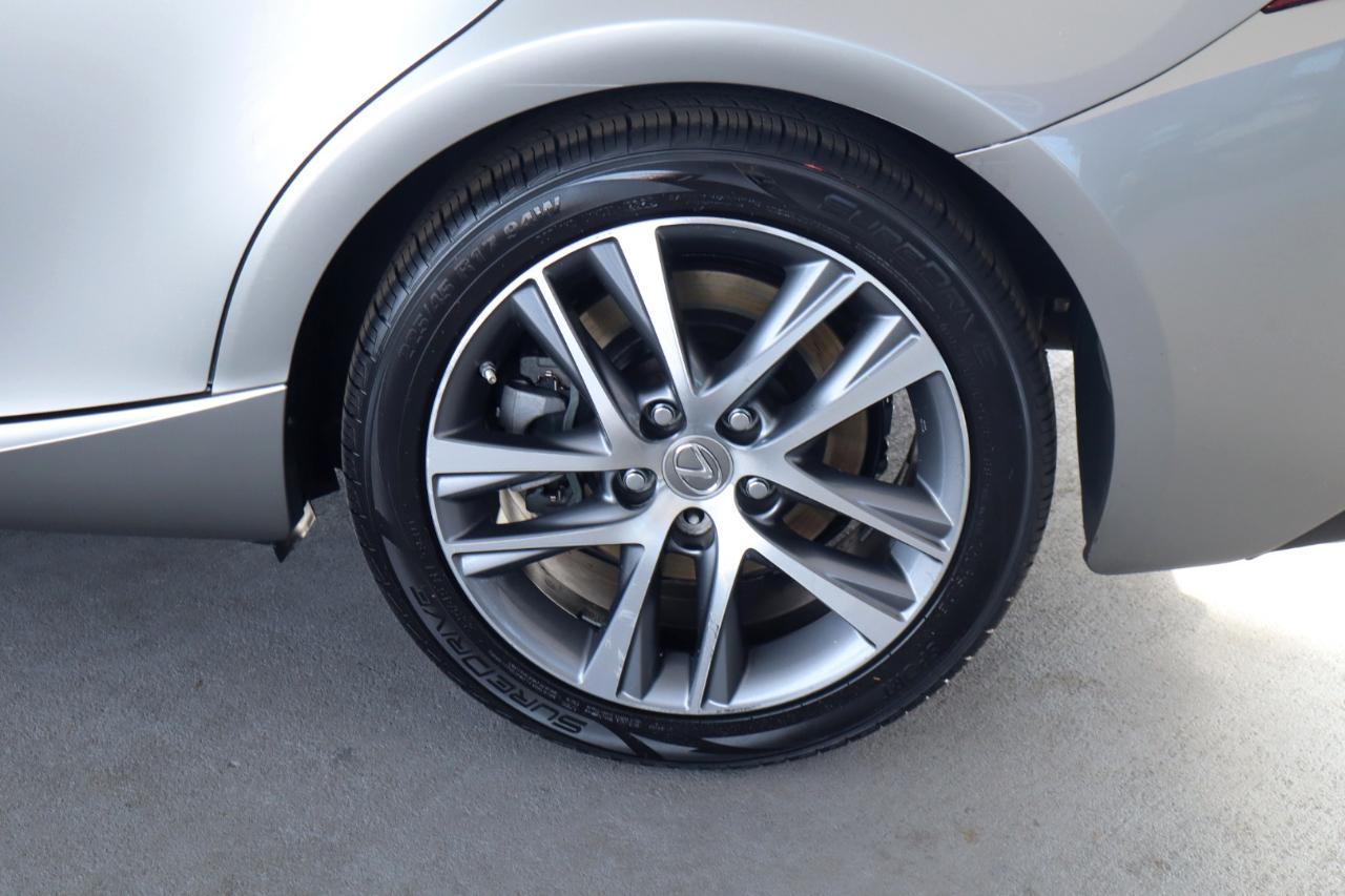 Lexus IS IS 300 RWD 2020