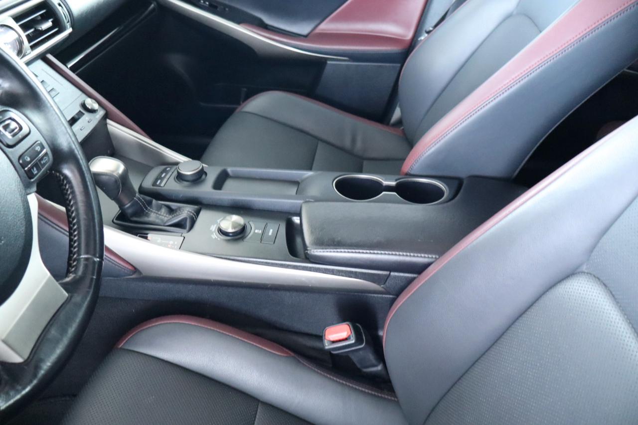 Lexus IS IS 300 RWD 2020