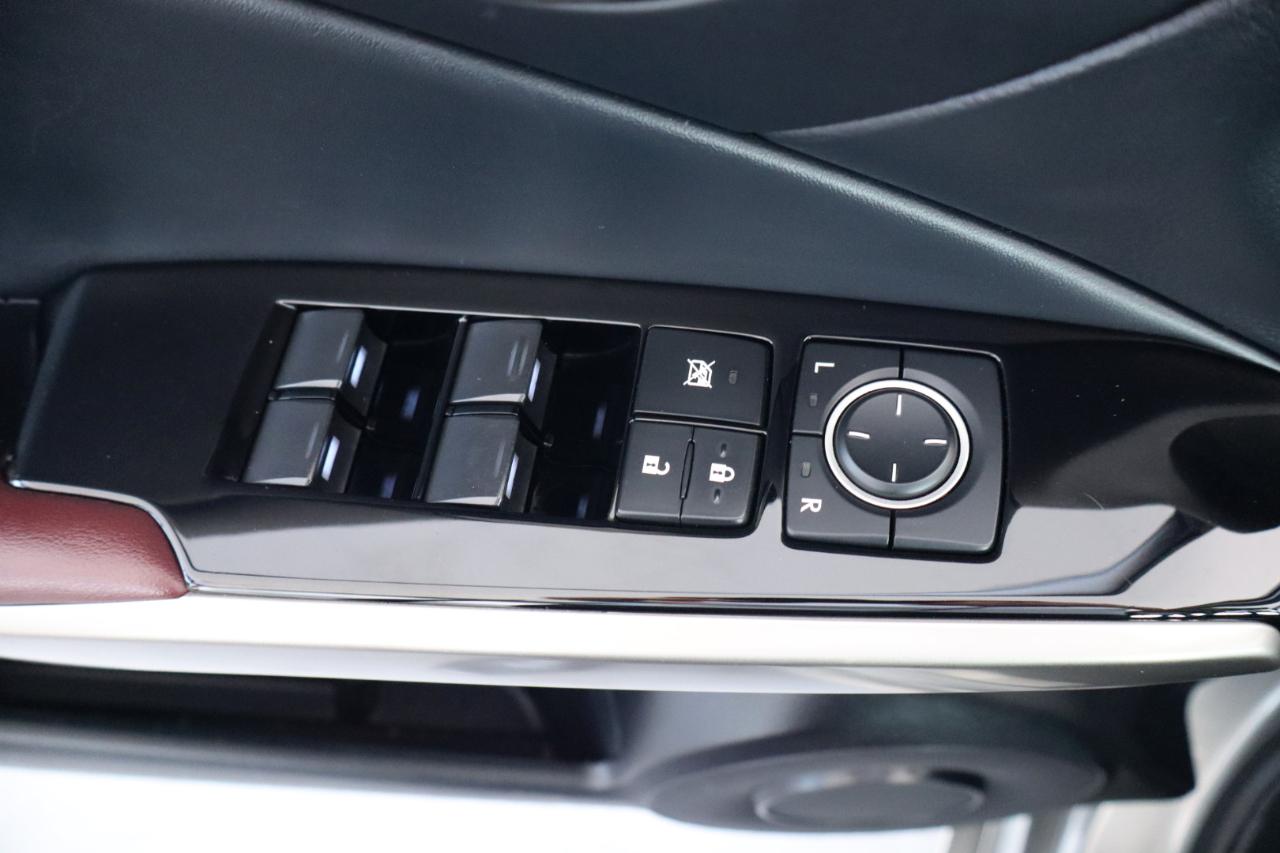 Lexus IS IS 300 RWD 2020