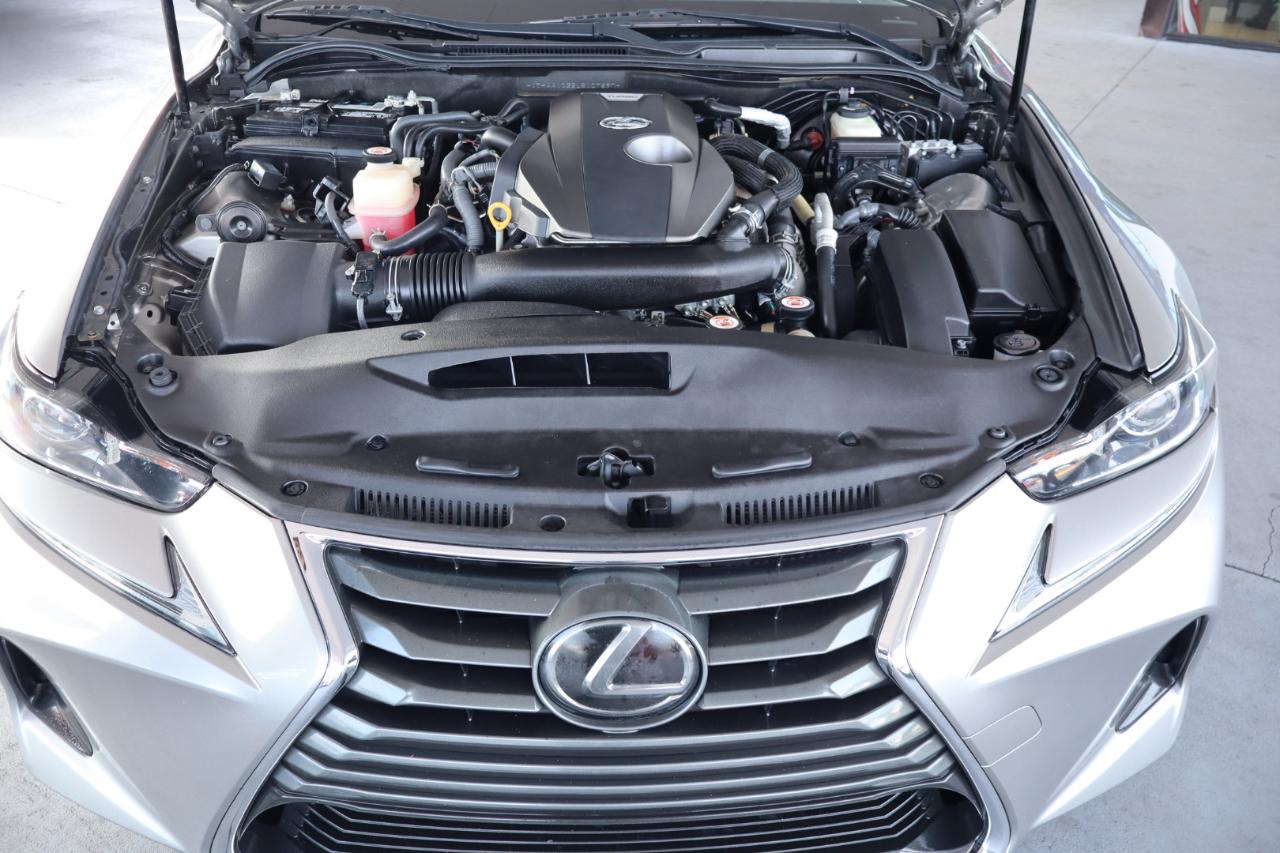 Lexus IS IS 300 RWD 2020