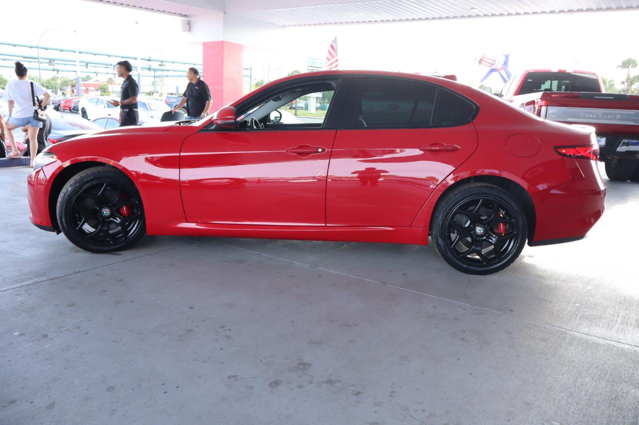 Alfa Romeo Giulia Sport AWD 2020