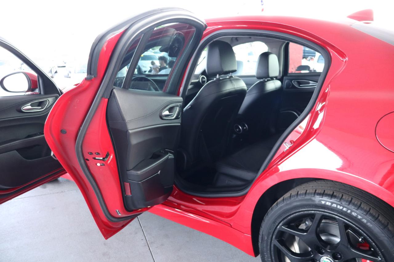 Alfa Romeo Giulia Sport AWD 2020